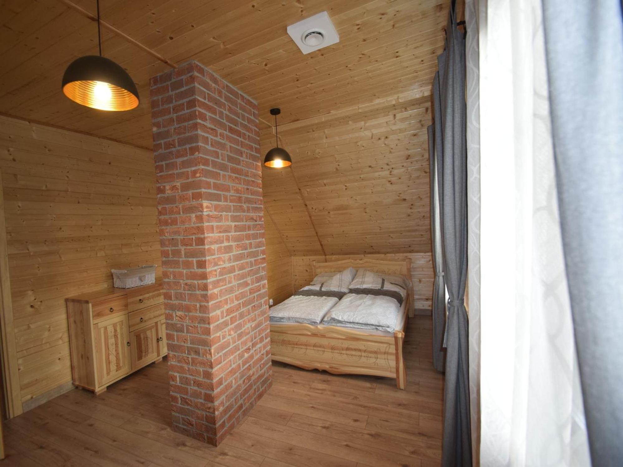 Wooden Holiday Home In Skrzynia With Terrace Osiek  Ngoại thất bức ảnh